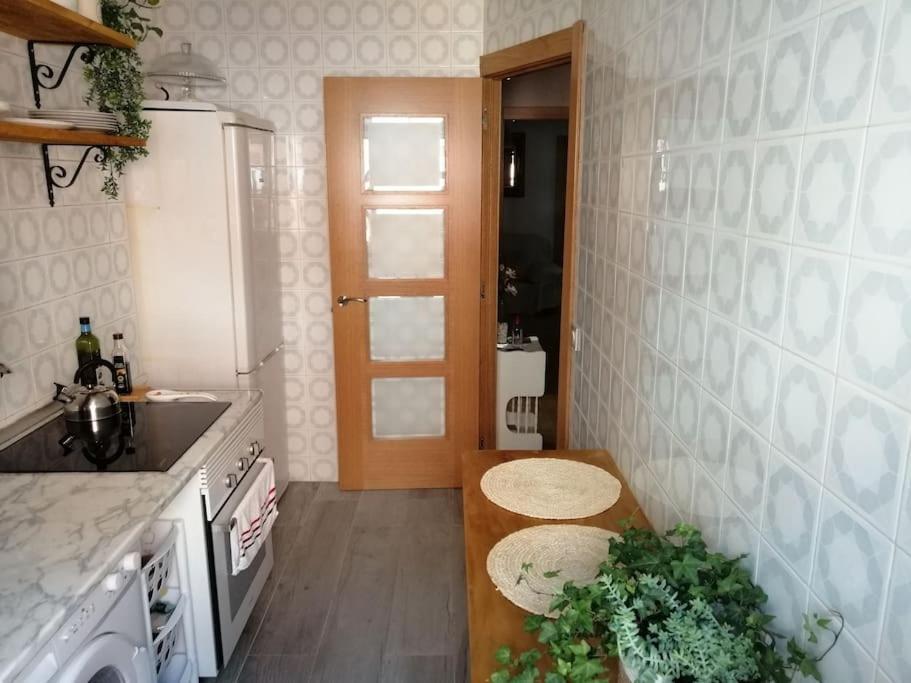 Piso Completo Cerca De Estacion Bus, Tren Y Ferrys Daire Santander Dış mekan fotoğraf