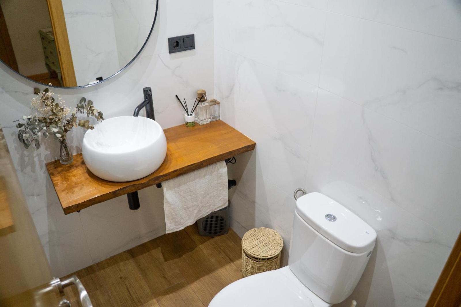 Piso Completo Cerca De Estacion Bus, Tren Y Ferrys Daire Santander Dış mekan fotoğraf